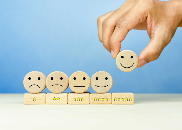 Customer Churn Analysis Using Machine Learning: Should Retailers Analyze Their Customers?