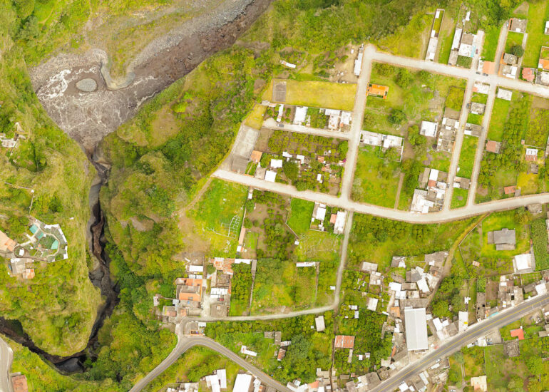 Five Must-Have GIS Applications to Reduce Operational Costs