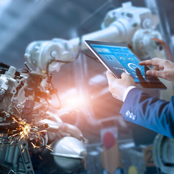 Intelligent IoT Suite for Industrial Robots