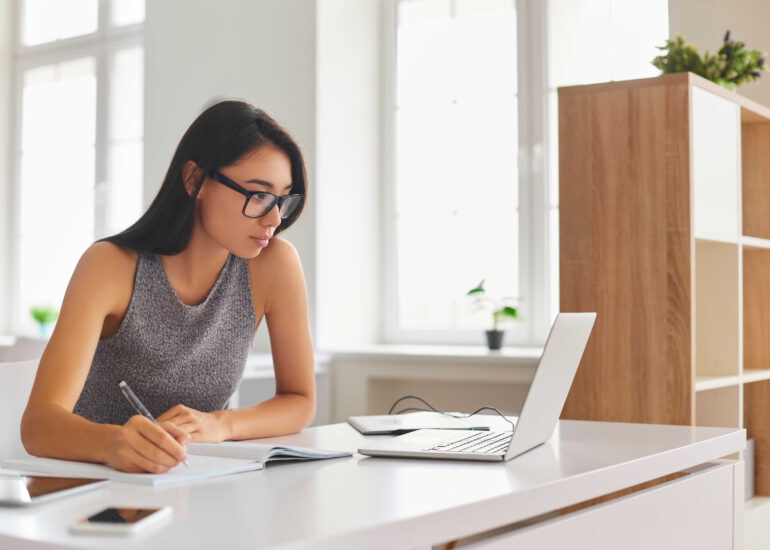 A Guide to Online Course Platform Development