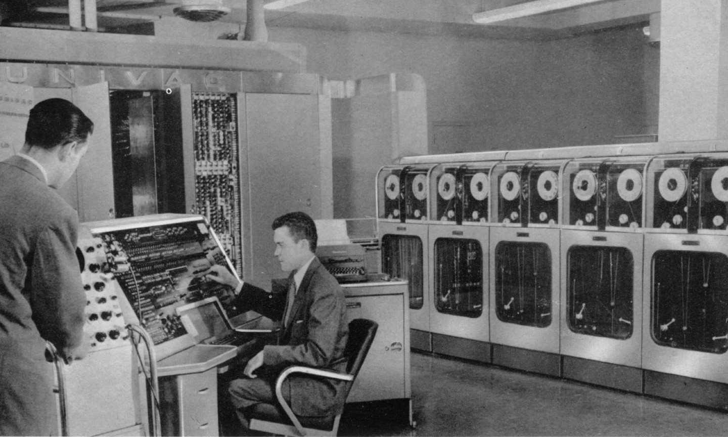 UNIVAC, the First Commercial Computer That Revolutionized Data Management  